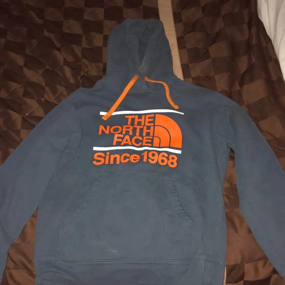 Mens Northface hoodie size small - Picture 1 of 2